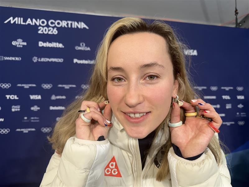 USA Luger Sophia Kirkby is ‘Pin Trading Queen’ of Winter Olympics